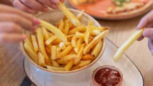 Is Your Favorite French Fries Equals Smoking 25 Cigarettes A Day?