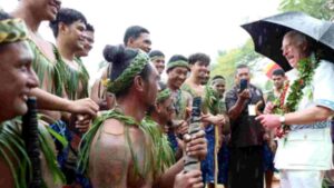 King Charles III Honored as ‘High Chief’ in Samoa, Participates in Kava Drinking Ritual