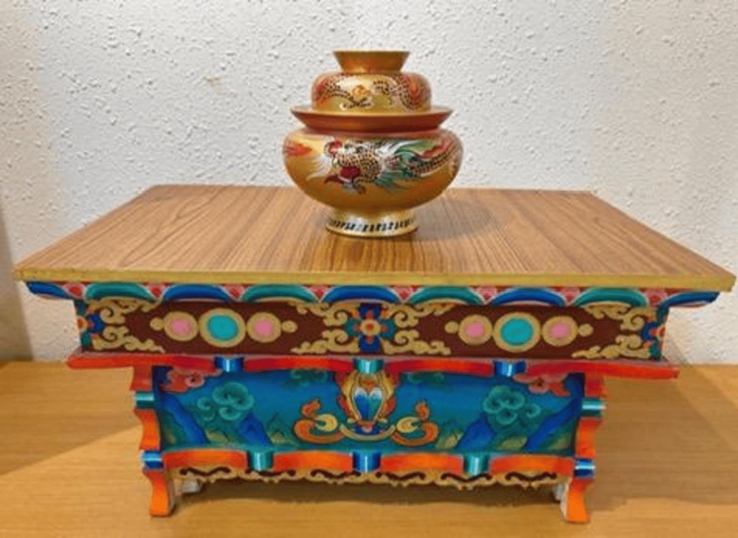 PM Narendra Modi Gifts Handcrafted Ladakhi Wood Table to Thailand's PM Paetongtarn Shinawatra