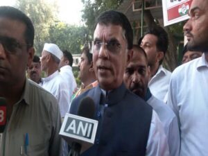 Pawan Khera Celebrates Early Leads, Declares Congress Set to Form Government in Both States