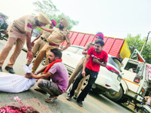 Bike rider crushed by truck on Barwara road, dies