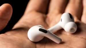 How This Bengaluru Men Transform AirPods Into Hearing Aids for Their Grandparents?