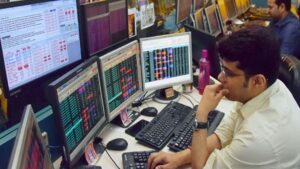 Sensex Gains 694 Points Amidst Volatile Session as Investors Focus on US Elections