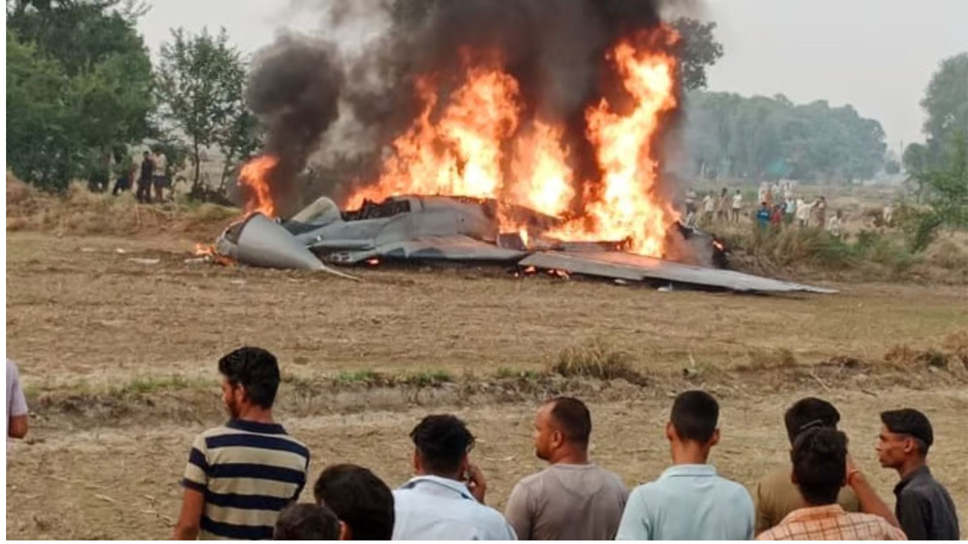 MiG-29 Fighter Jet Crashes Near Agra; Pilot Ejects Safely