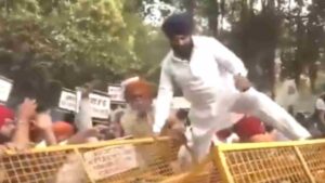 Protest Erupts Outside Canadian Mission in Delhi, Barricades Overturned | WATCH