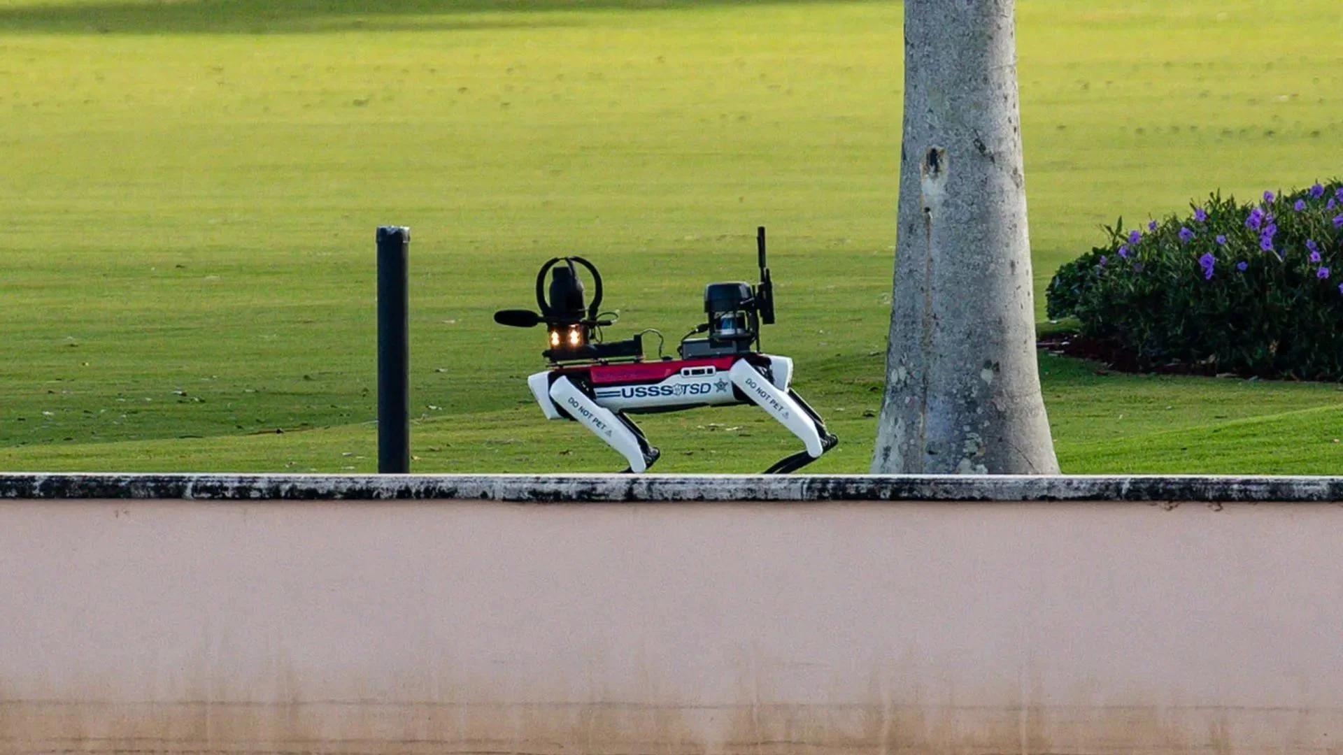 Trump’s Mar-A-Lago Estate Gets High-Tech Upgrade With Robotic Dog For Security |Watch