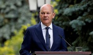 Scholz Urges Putin To Negotiate For Peace Amid Escalating Ukraine Conflict