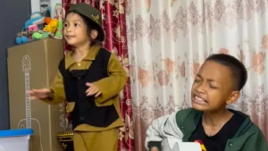 Indonesian Siblings’ Adorable “Dilbara” Cover Goes Viral, Wins Hearts Online| Watch