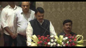 Thirteen Thefts Reported During Fadnavis’ Oath Ceremony, Police Investigating