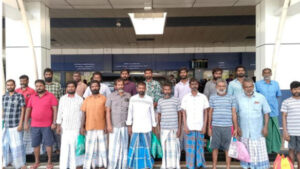 21 Indian Fishermen Return Home After Arrest in Sri Lanka