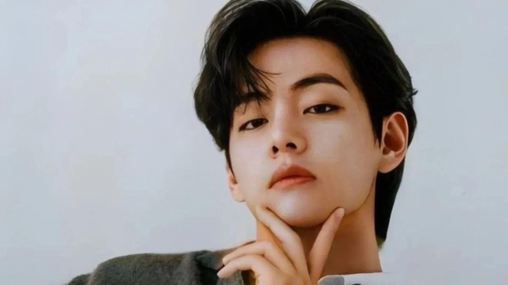 BTS V Turns 29: ARMYs Shower Kim Taehyung With Warm Wishes On His Special Day