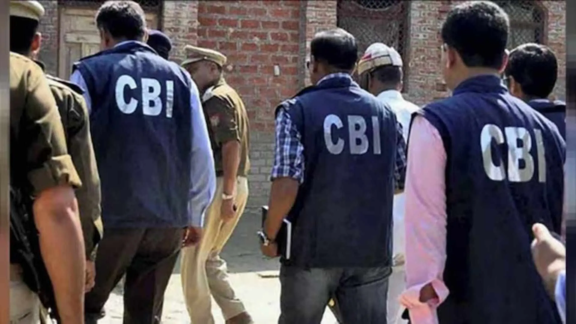 CBI Uncovers Hawala Bribery Network, Arrests DSP Amid Investigation