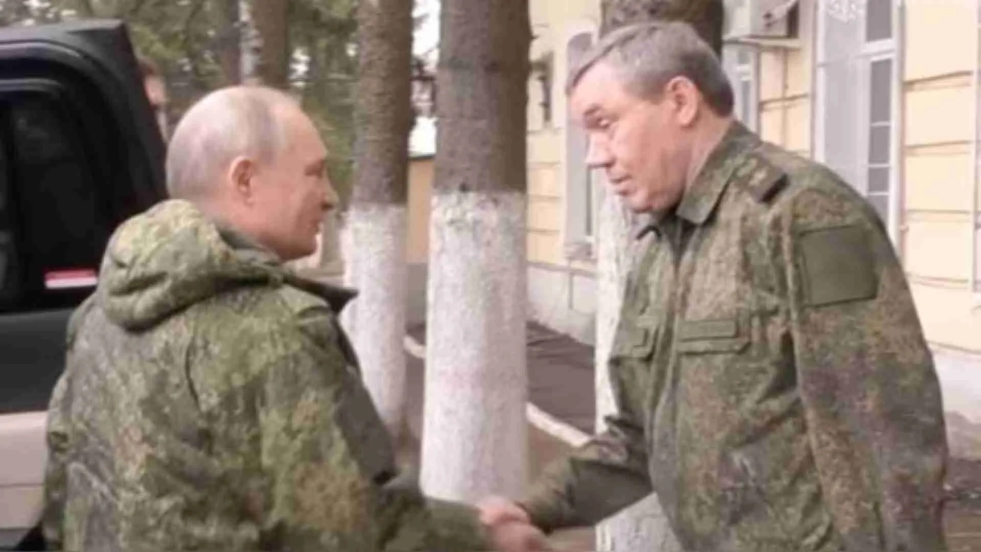 Putin Returns To Kursk: A First Visit Post-Ukraine Attack Amid Heated Ceasefire Talks