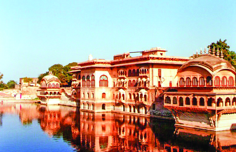 Palace of Untold Tales: Bharatpur’s Royal Manor Where History Lives and Breathes