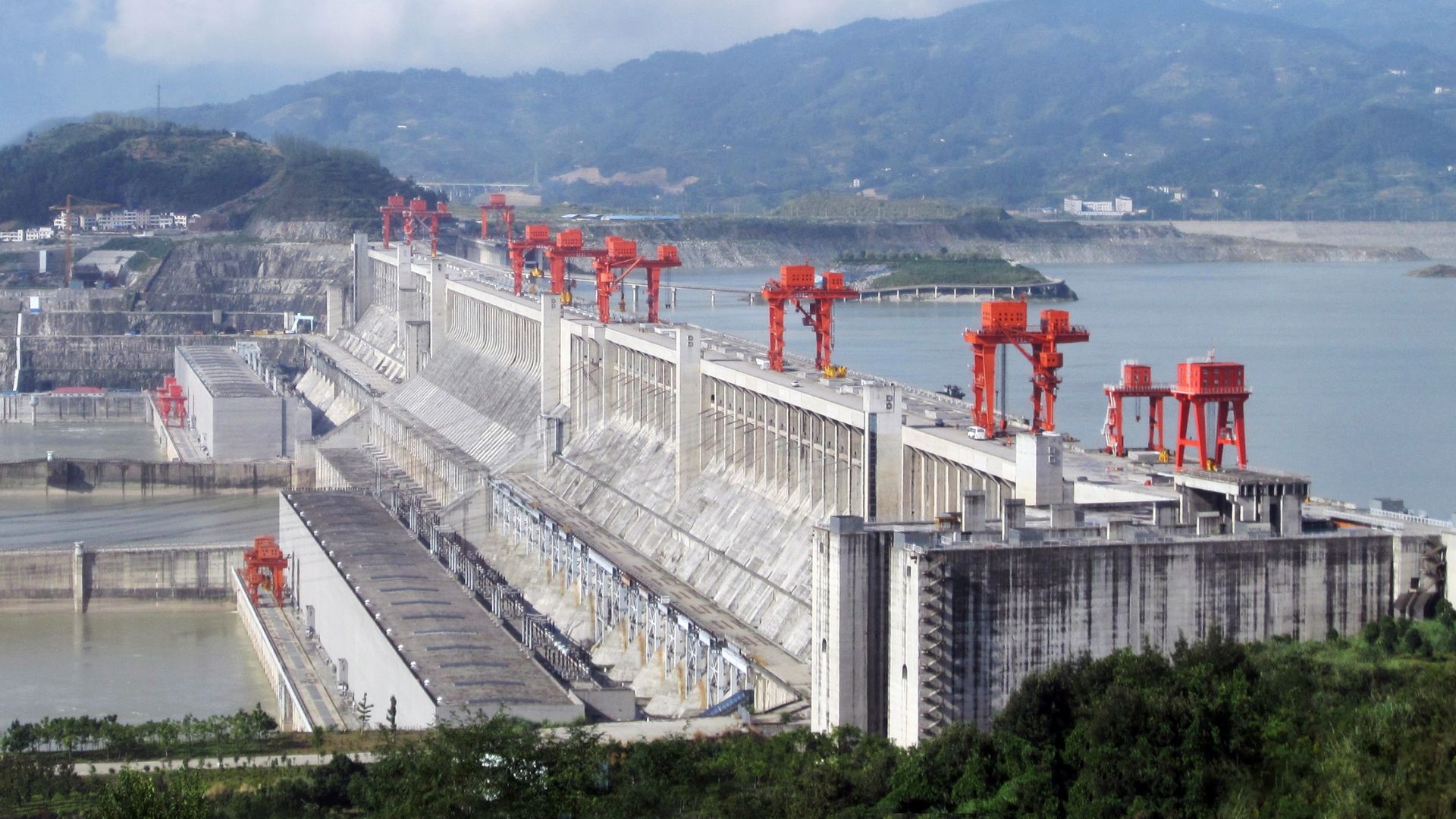 Why China Demolished 300 Dams and Shut Down Its Own Hydropower Plants? | TDG Explainer