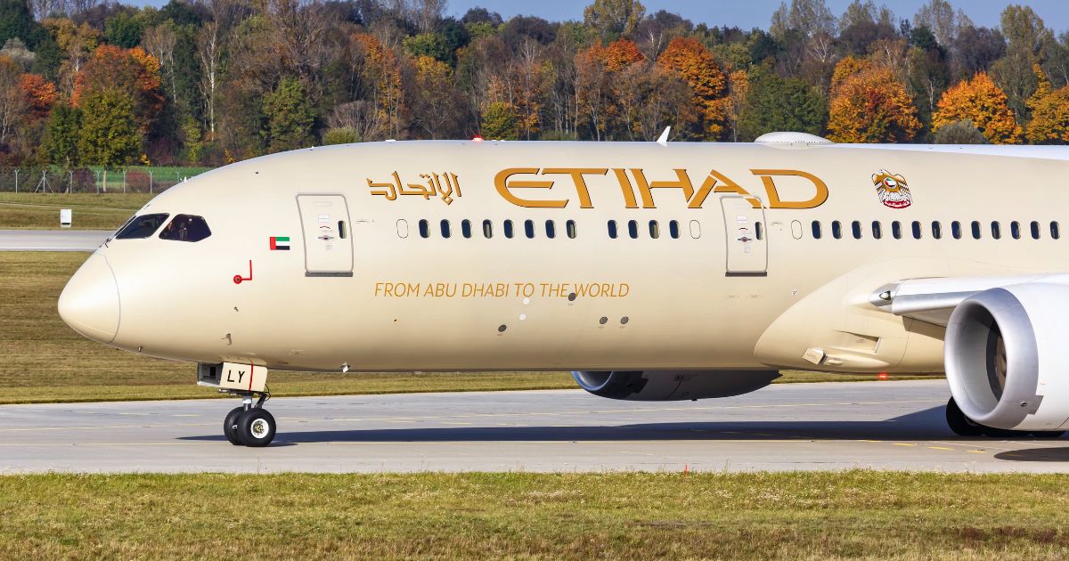 Etihad Airways Flags Boeing 787 Controls After Air India Crash Findings