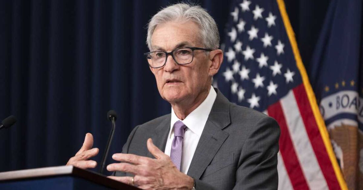 Fed Holds Rates Steady Amid Tariff Tensions and Trump Pressure, Sparks Rare Dissent