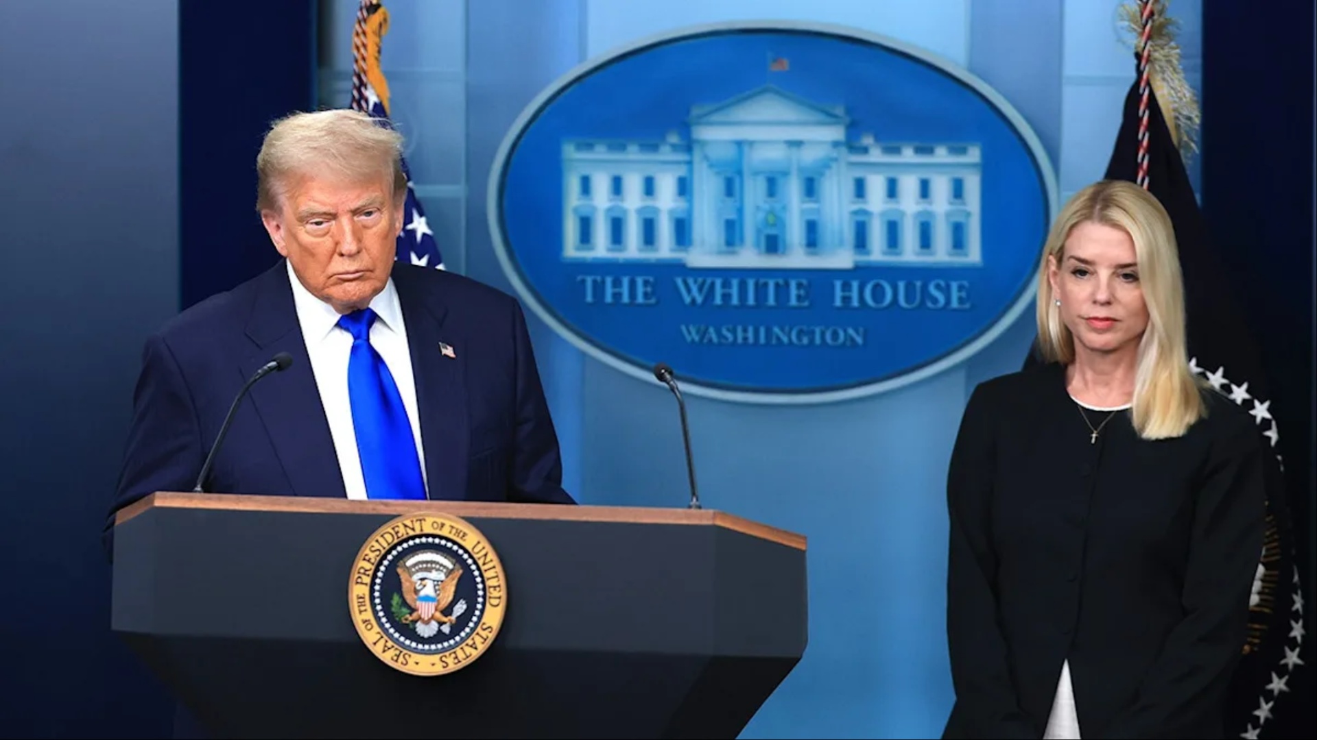 ‘Bondi Doing Fantastic Job’: Trump Defends Bondi, Hits Back at MAGA Critics Over Epstein Files