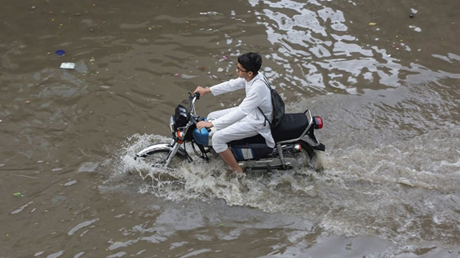 Monsoon Rains Kill 200, Injure 560 in Pakistan