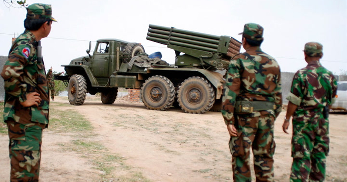 Thailand-Cambodia Border Clash Escalates: 8 Dead, F-16 Fighter Jets Deployed