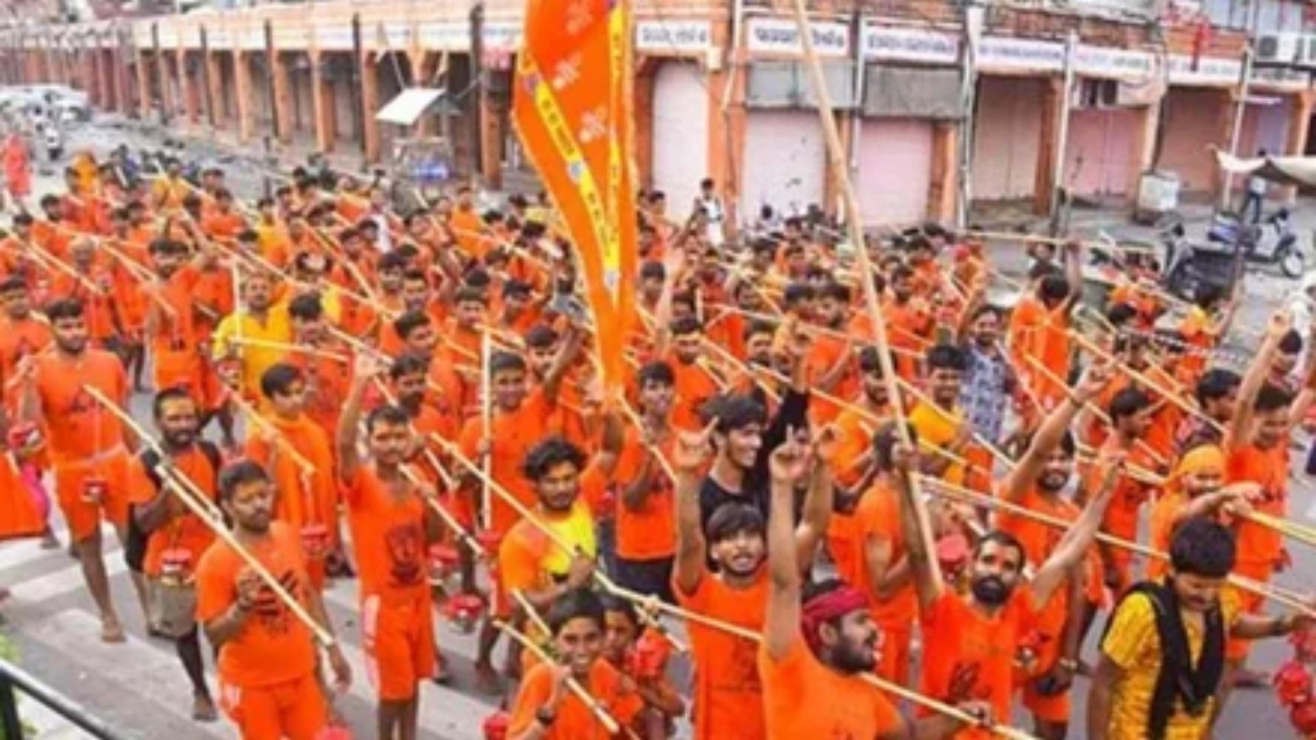 UP Bans Trishuls, Hockey Sticks for Kanwariyas During Yatra | Report