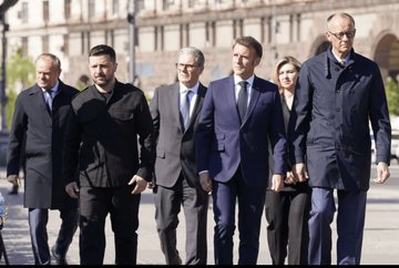 Trump raising the idea of future trilateral talks involving Zelenskyy and Putin - Photo Gallery