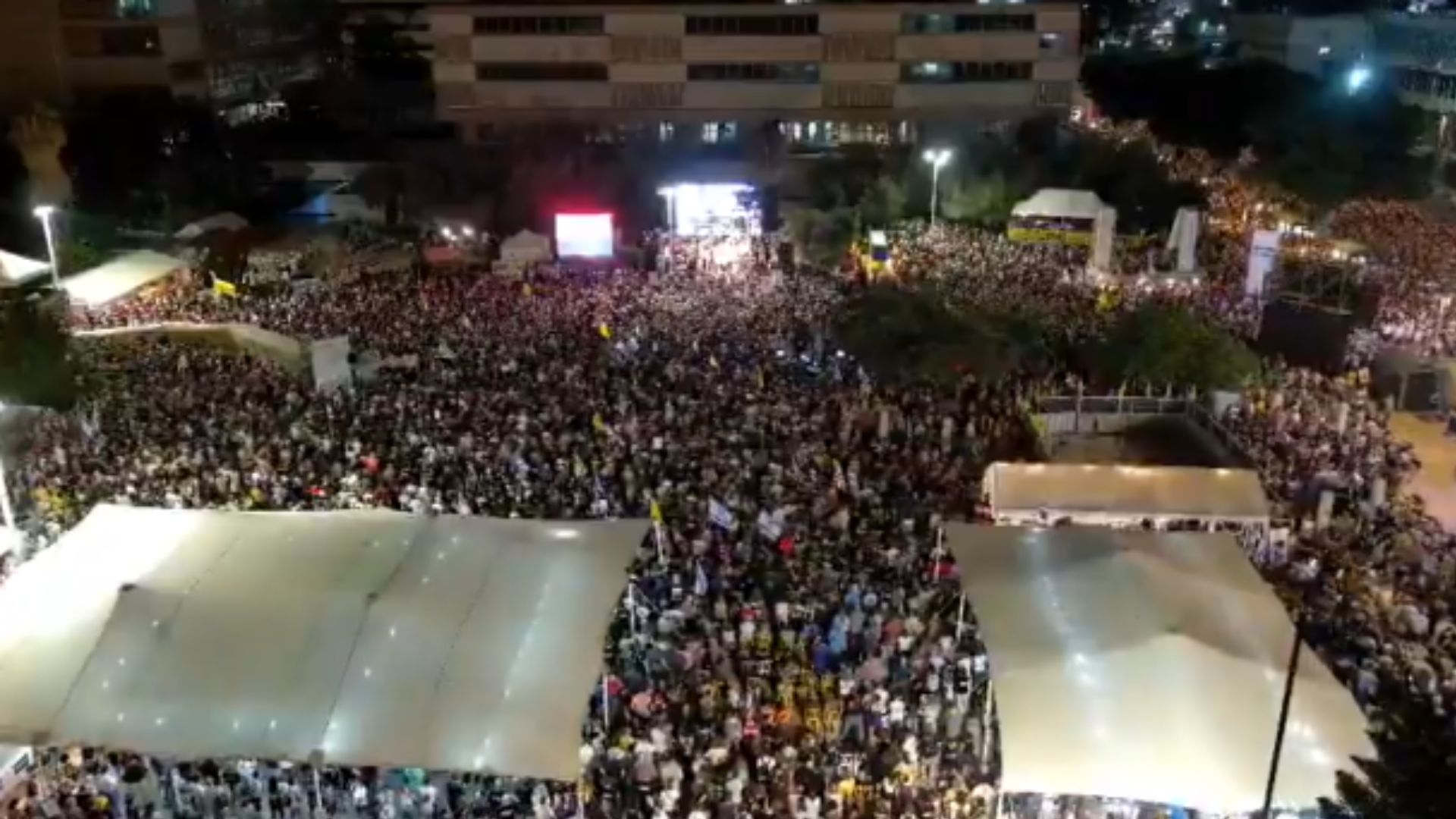 Tens of Thousands Protest in Tel Aviv as Israel Moves to Seize Gaza City