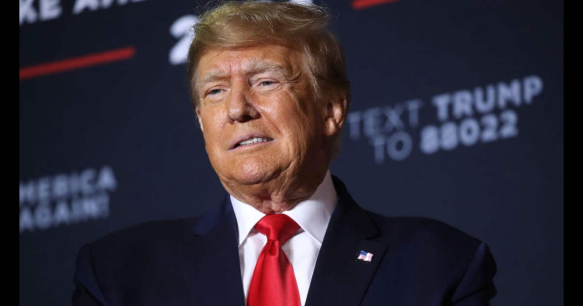 Trump Supports Chinese Students Studying in US, Calls Them Vital for Colleges