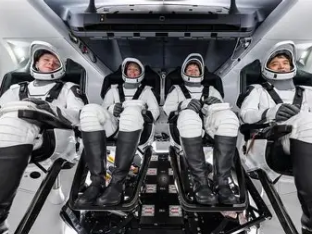 Five Astronauts Start Return Trip to Earth via NASA’s Commercial Crew Program