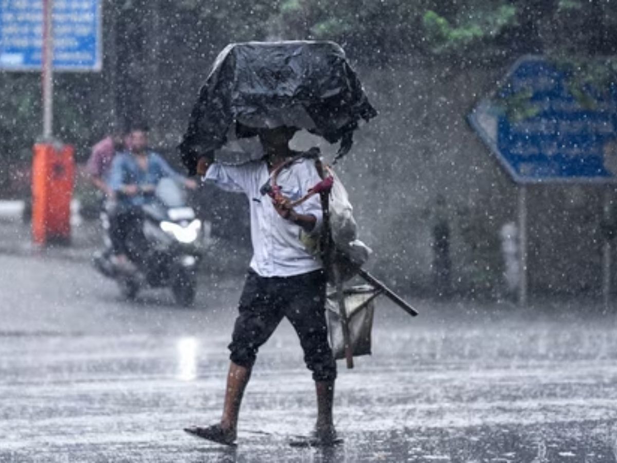 Delhi Sees Heavy Downpour, IMD Issues Red Alert