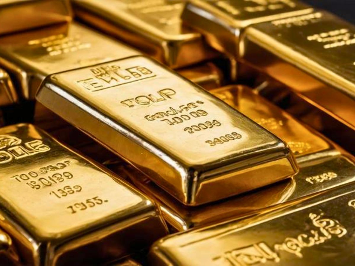 Gold Prices Steady as Inflation Fears Mount Amid Trump’s Tariffs Pressure
