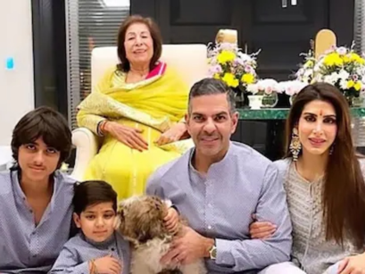 Sunjay Kapur’s Death Due to Natural Causes, Reveals Coroner’s Report via Wife’s Office