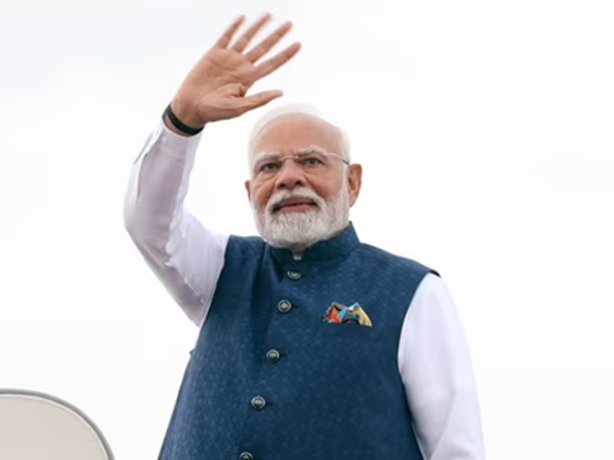 LIVE Updates | PM Modi Lays Foundation Stone, Inaugurates Multiple ...
