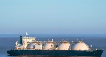 Russian Arctic LNG 2 Tankers Test Trump’s Sanctions: Energy vs Diplomacy