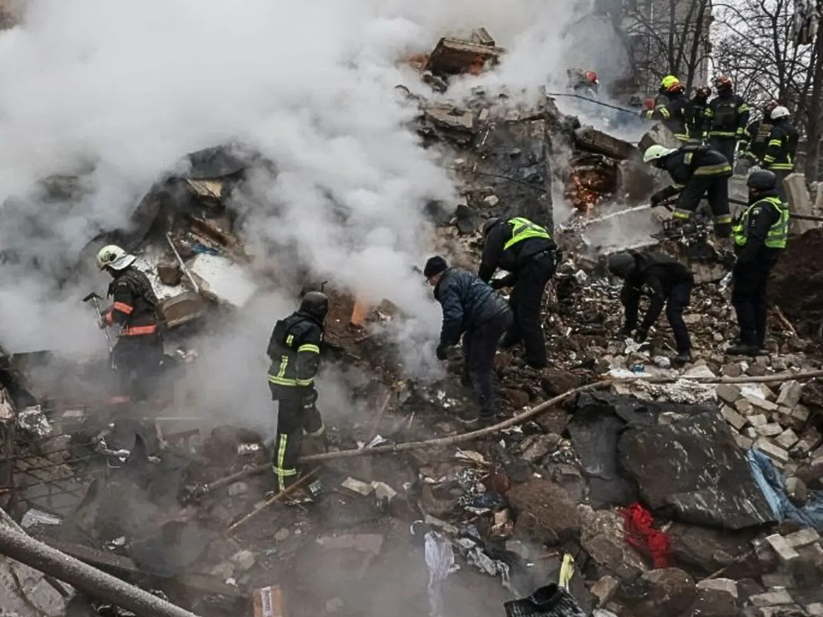 Russian Attacks Kill 18, Damage EU HQ; Europe Slams Moscow’s Aggression