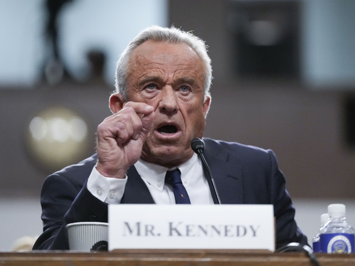 Trump Admin to Terminate Flu, Virus Vaccine Projects Worth $500M