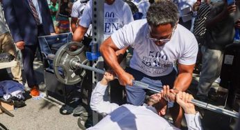 Zohran Mamdani’s Bench Press Attempt Goes Viral, Rivals Adams & Cuomo Mock Him | Watch