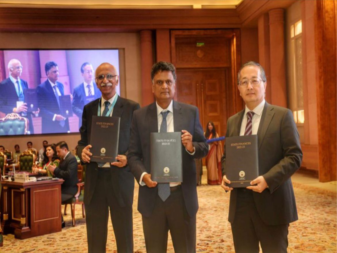 State Governments making advances for greater efficiency in public financial management: CAG