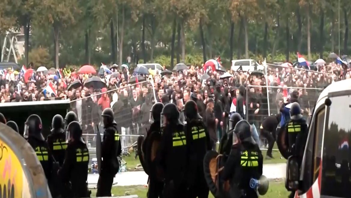 Violence erupts at anti-immigration protest in Netherlands