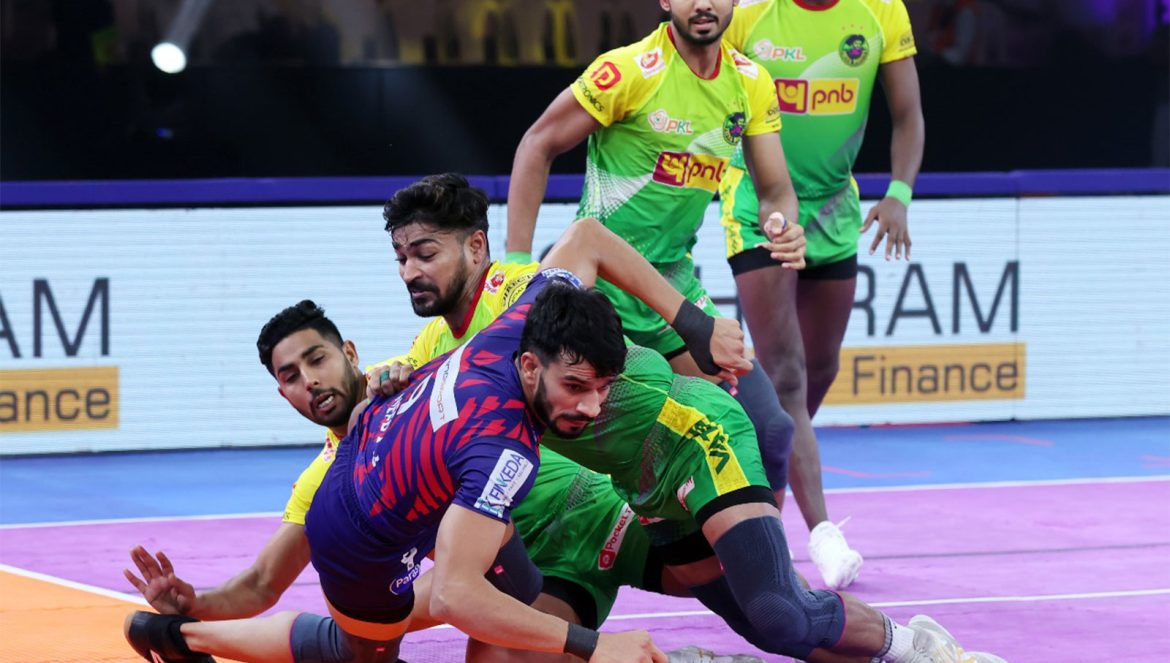 PKL: Patna Pirates beats Dabang Delhi KC by 33-30
