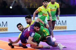 PKL: Patna Pirates beats Dabang Delhi KC by 33-30
