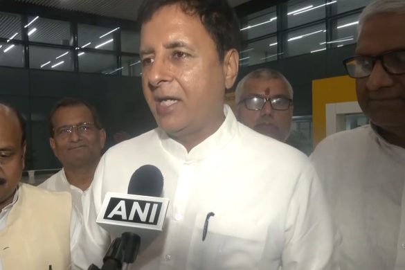 Top Congress leaders arrive in Patna for CWC meeting amid nationwide agitation, Bihar polls in focus