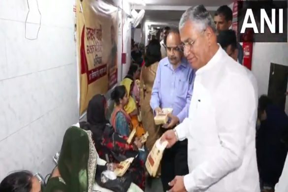 Safdarjung Hospital organises health camp under ongoing 'Swasth Nari Sashakt Parivar'