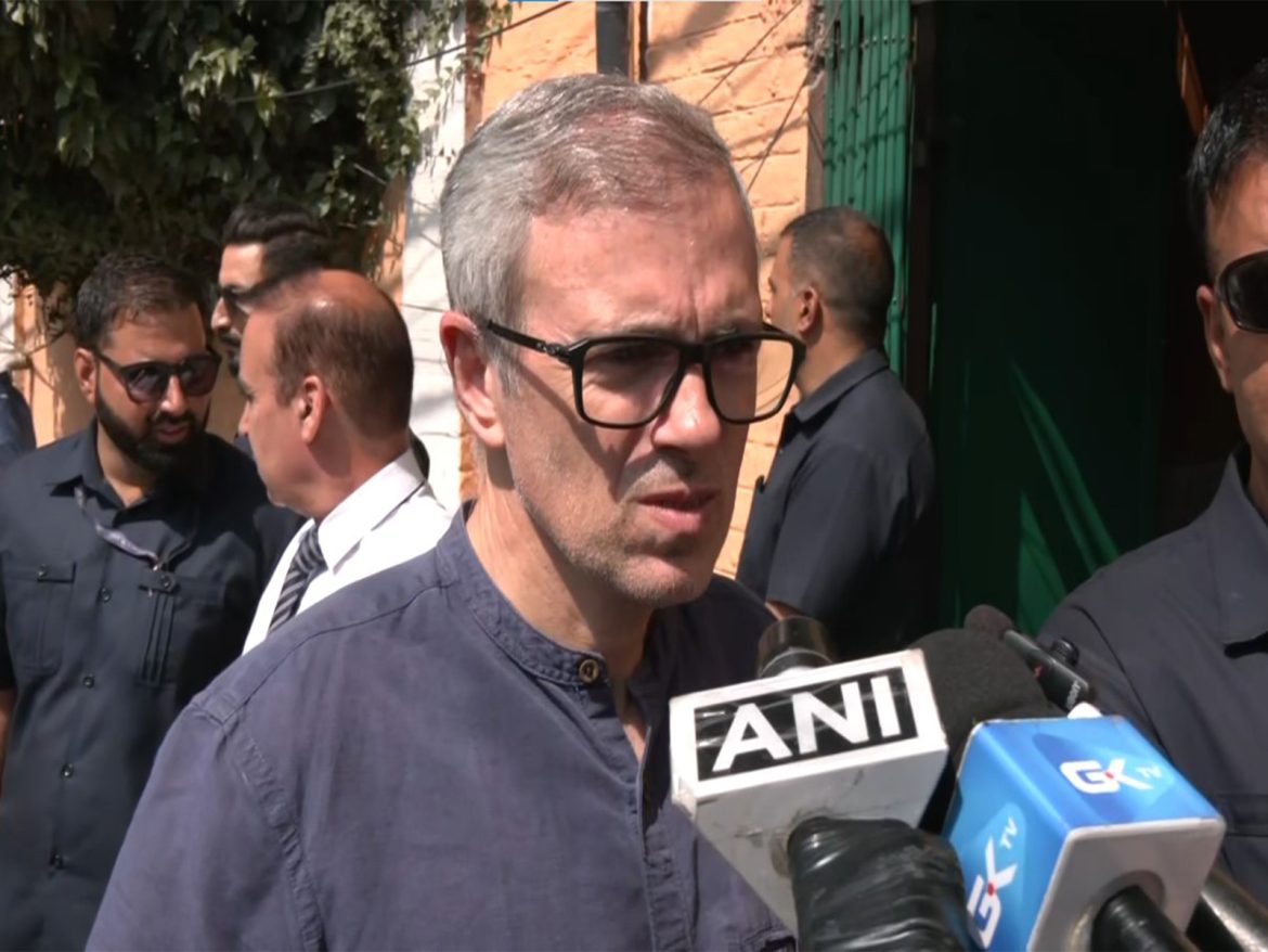 Statehood not being restored since BJP didn't form govt: Omar Abdullah