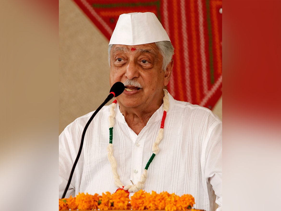 "Unlikely to be single point solution or silver bullet to resolve it": Azim Premji responds to Karnataka CM on Bengaluru's traffic promblem