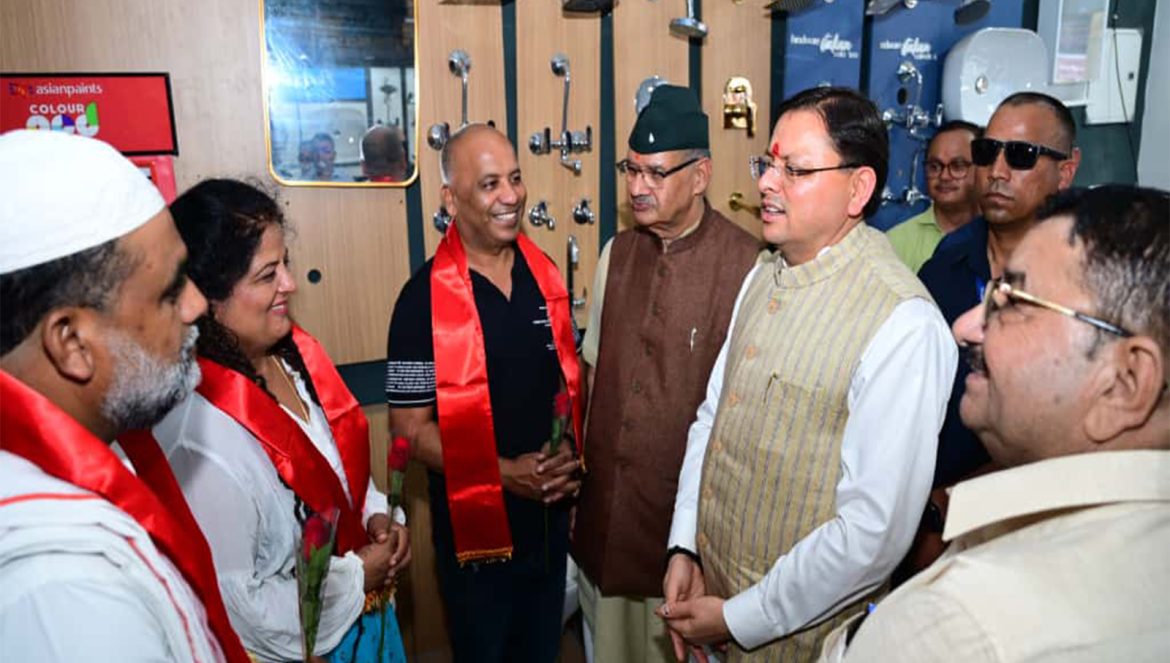 Uttarakhand CM Dhami lays emphasis on indigenous products