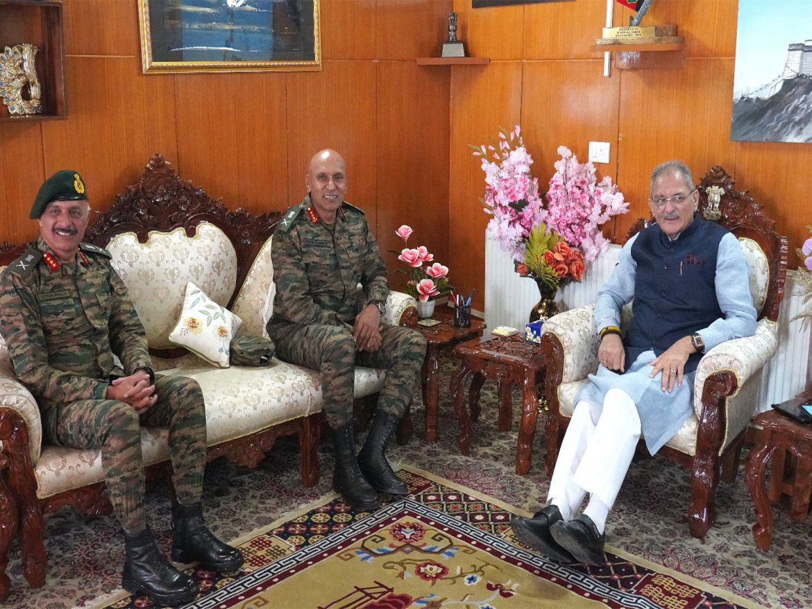 Ladakh LG reviews security situation with Northern Command Chief, Fire & Fury Corps GOC