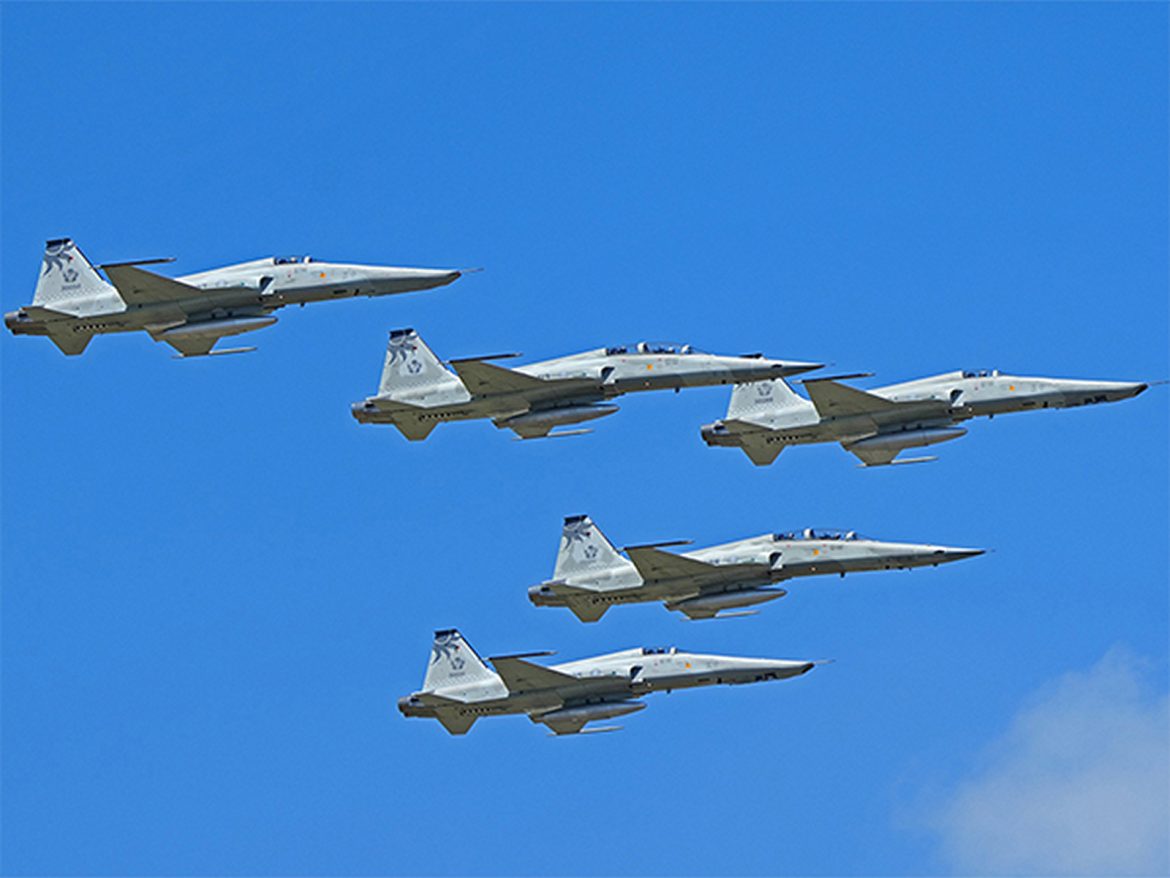 Taiwan records 8 PLA aircraft, 8 PLAN vessels around its territory