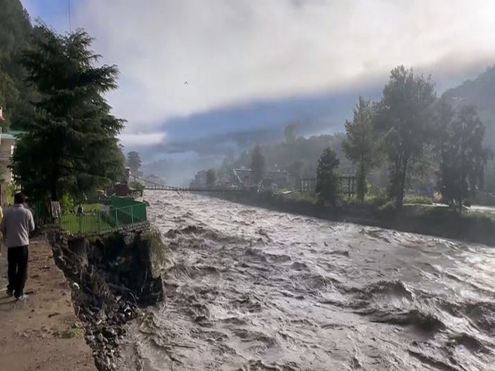 Death toll in Himachal rises to 404; 229 in rain-related, while 175 in road-related accidents: SDMA