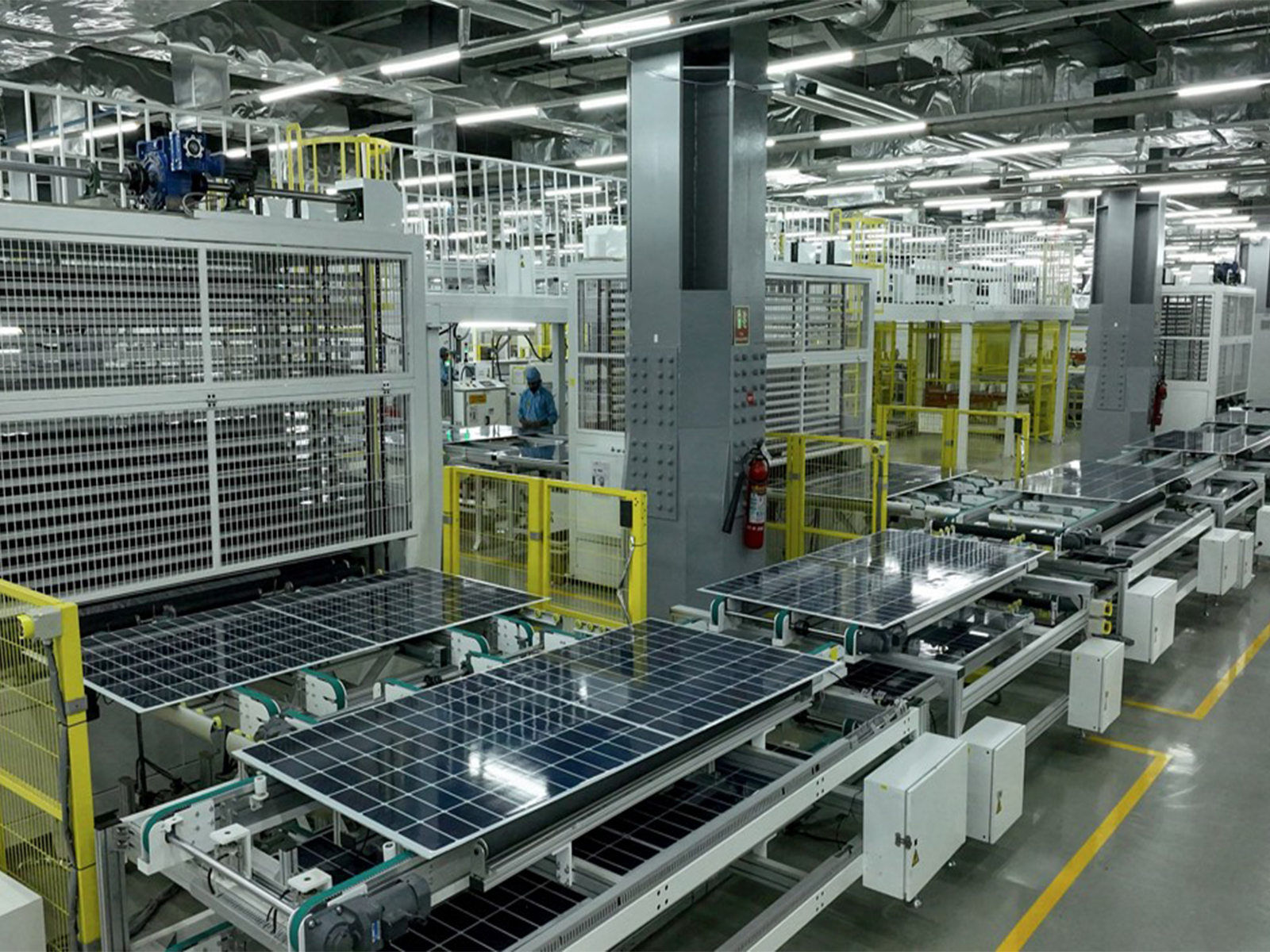 India's solar sector at an inflection point as risks of oversupply, trade disruptions looming industry: Report